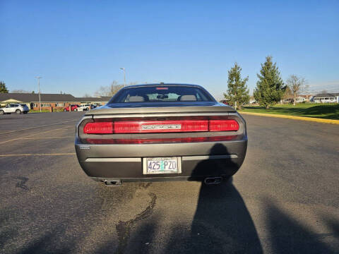 2012 Dodge Challenger SXT