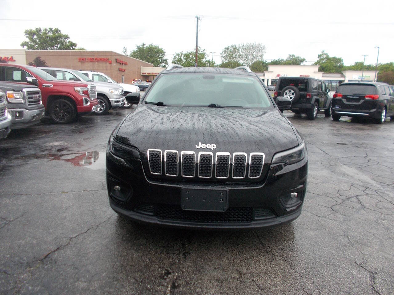 Black 2020 Jeep Cherokee Latitude Plus Latitude Plus 4dr SUV 2