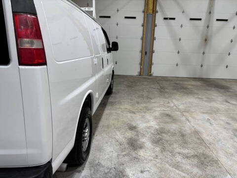 2017 Chevrolet Express 2500