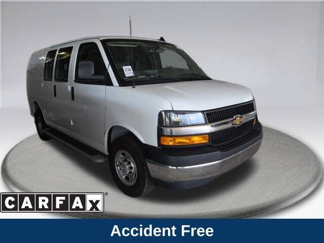2025 Chevrolet Express 2500