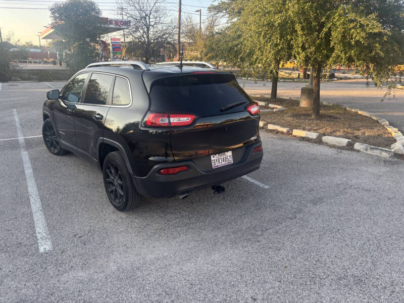 2018 Jeep Cherokee Latitude Plus