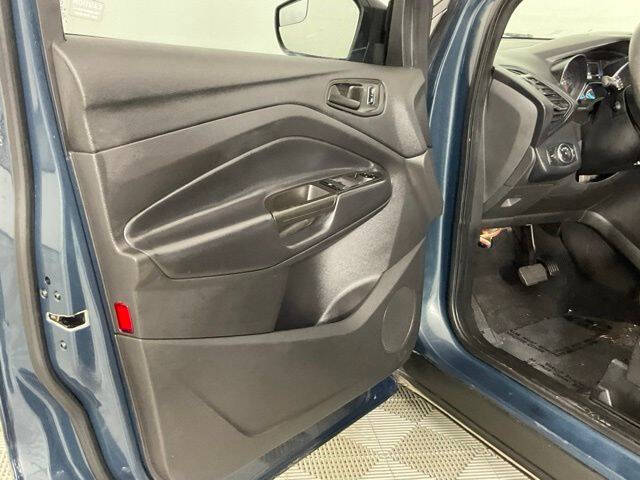 2019 Ford Escape S