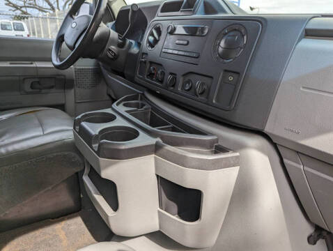 2014 Ford E-Series E-150