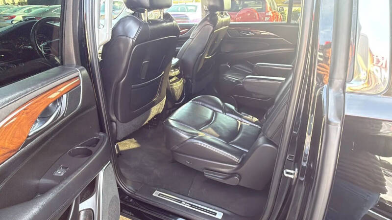 2015 Cadillac Escalade ESV Premium