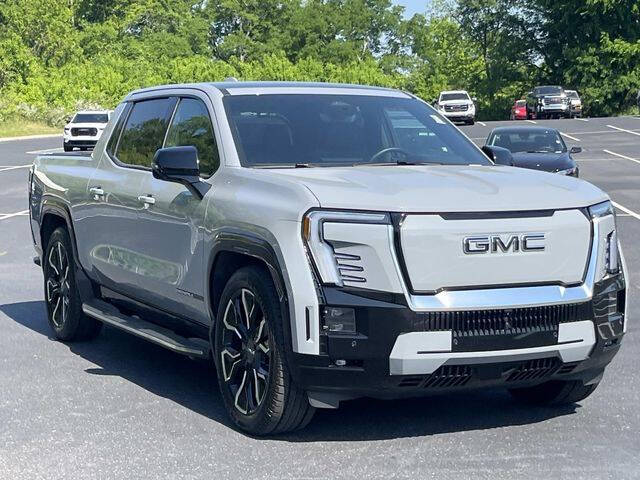 2025 GMC Sierra EV Denali