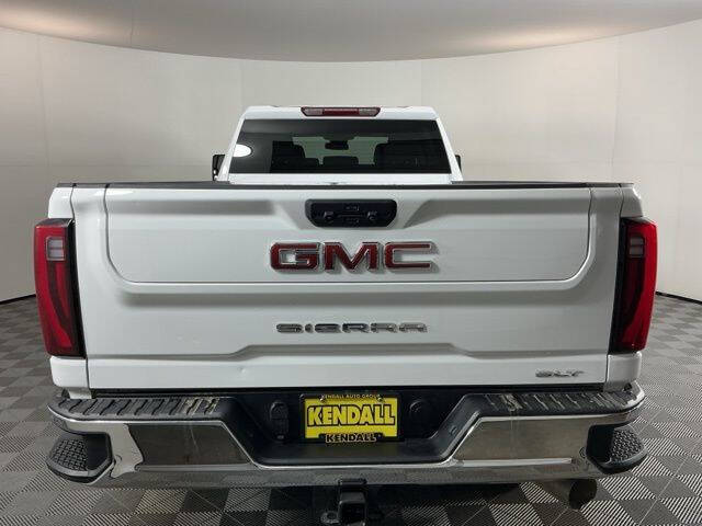 2025 GMC Sierra 3500HD