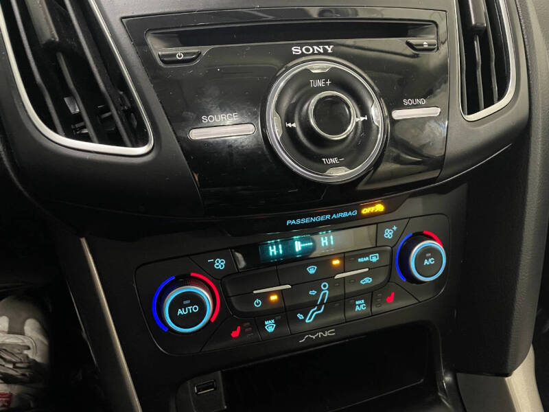 2018 Ford Focus Titanium