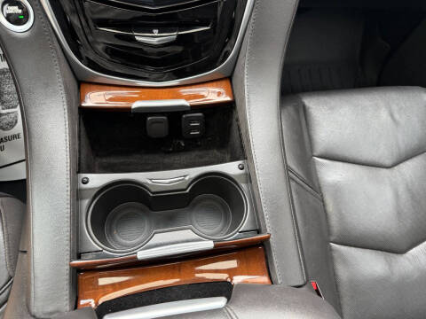 2020 Cadillac Escalade ESV Luxury