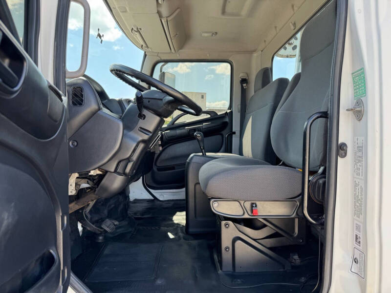 2018 Hino 258A