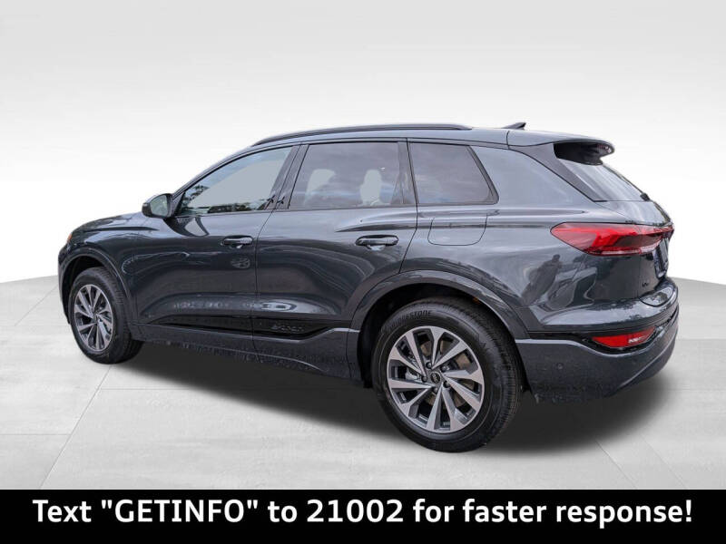 2025 Audi Q6 e-tron quattro Premium