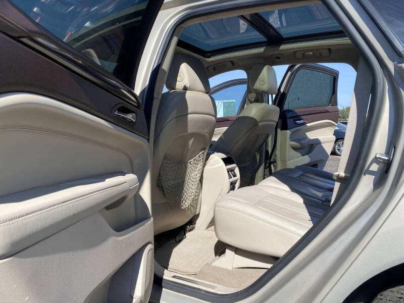 2010 Cadillac SRX Performance Collection
