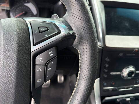 2020 Ford Edge ST