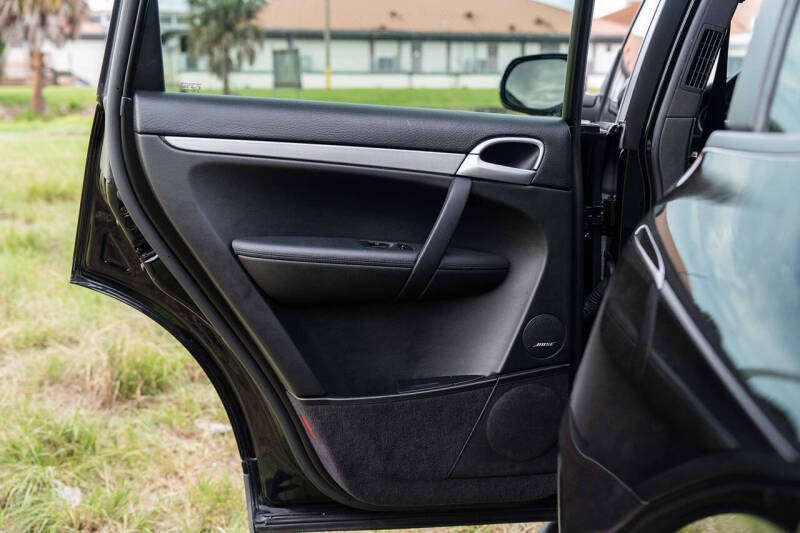 2009 Porsche Cayenne S
