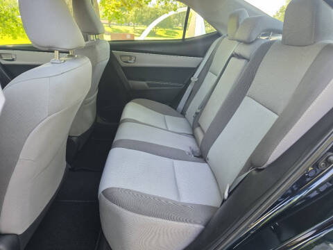 2017 Toyota Corolla LE