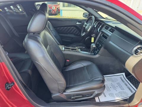 2011 Ford Mustang V6 Premium