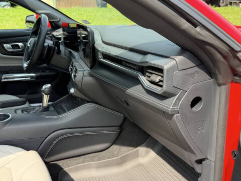 2024 Ford Mustang EcoBoost Premium