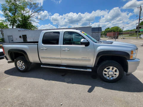 2013 Chevrolet Silverado 2500HD for sale at Queen City Motors in Loveland OH