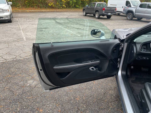 2016 Dodge Challenger SXT