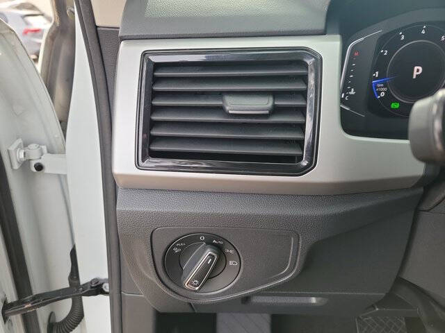 2022 Volkswagen Atlas SE