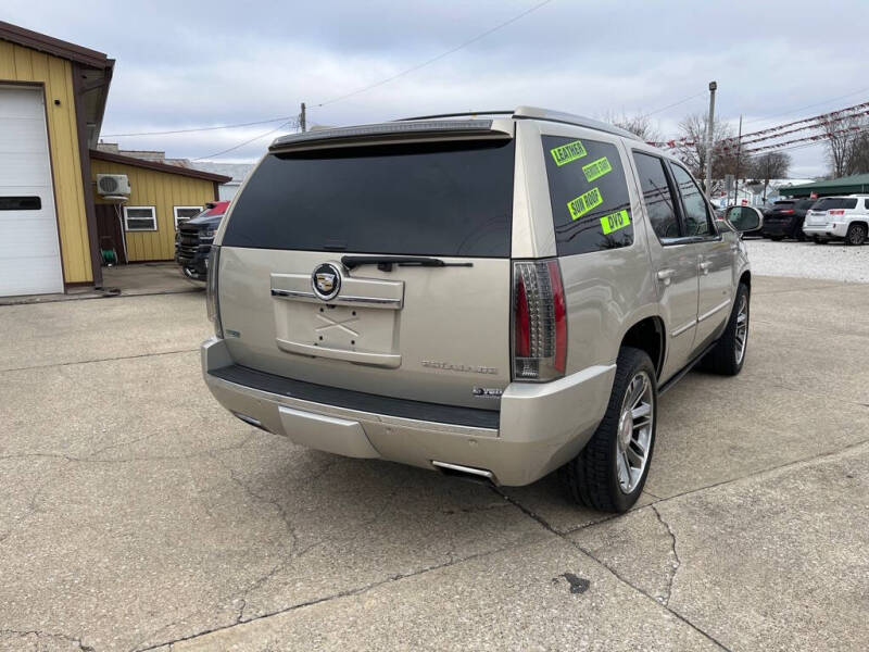 2012 Cadillac Escalade Premium