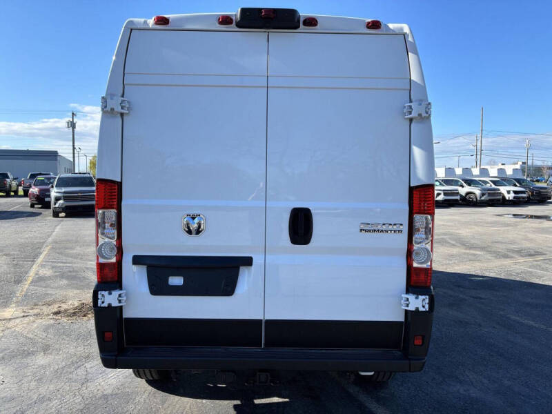 2025 RAM ProMaster