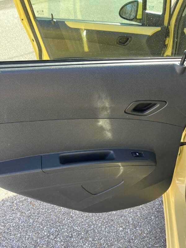 2014 Chevrolet Spark 1LT Manual