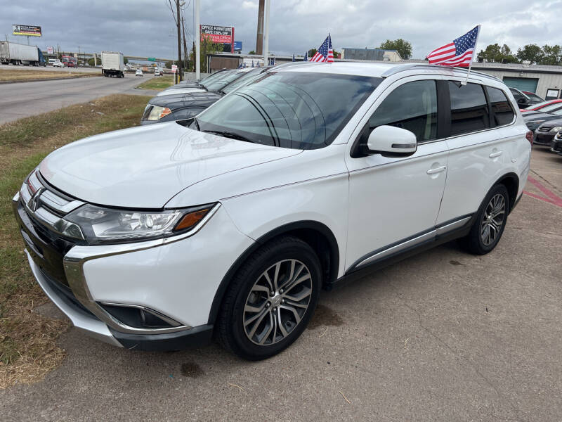 2017 Mitsubishi Outlander for sale at MSK Auto Inc in Houston TX