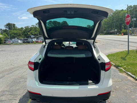 2017 Maserati Levante