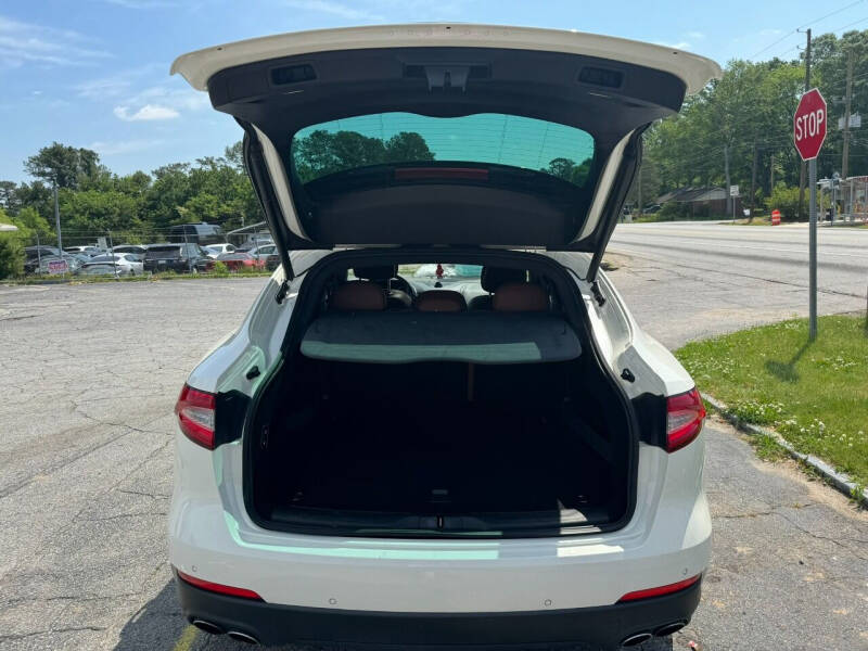 2017 Maserati Levante
