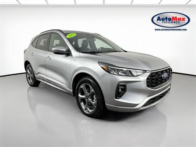 2023 Ford Escape Hybrid ST-Line Select