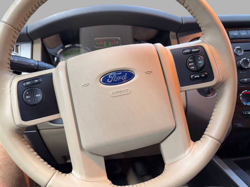 2014 Ford Expedition EL XLT