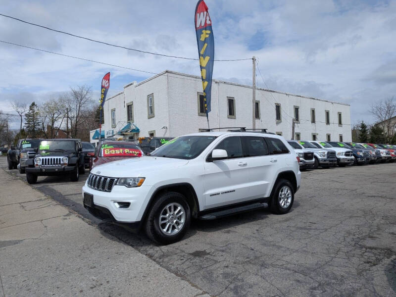 2019 Jeep Grand Cherokee Laredo E