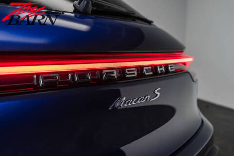 2022 Porsche Macan S