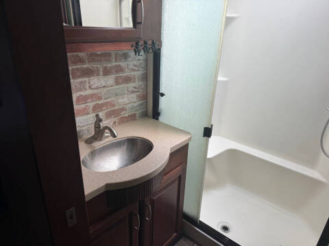 2013 KZ Stoneridge 36' 5th wheel 4 slides