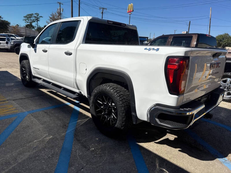 2023 GMC Sierra 1500