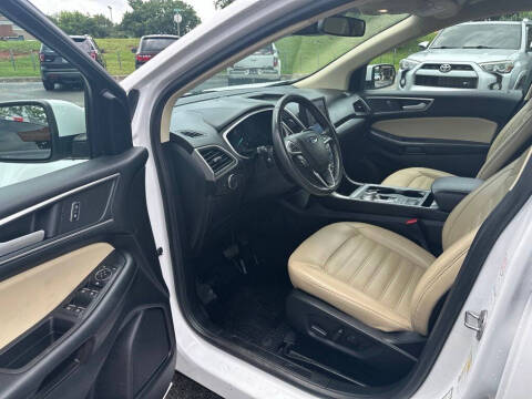2021 Ford Edge SEL