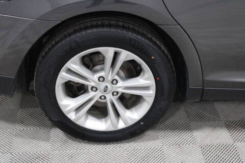 2018 Ford Taurus SEL