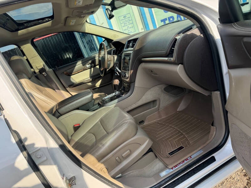 2016 GMC Acadia Denali