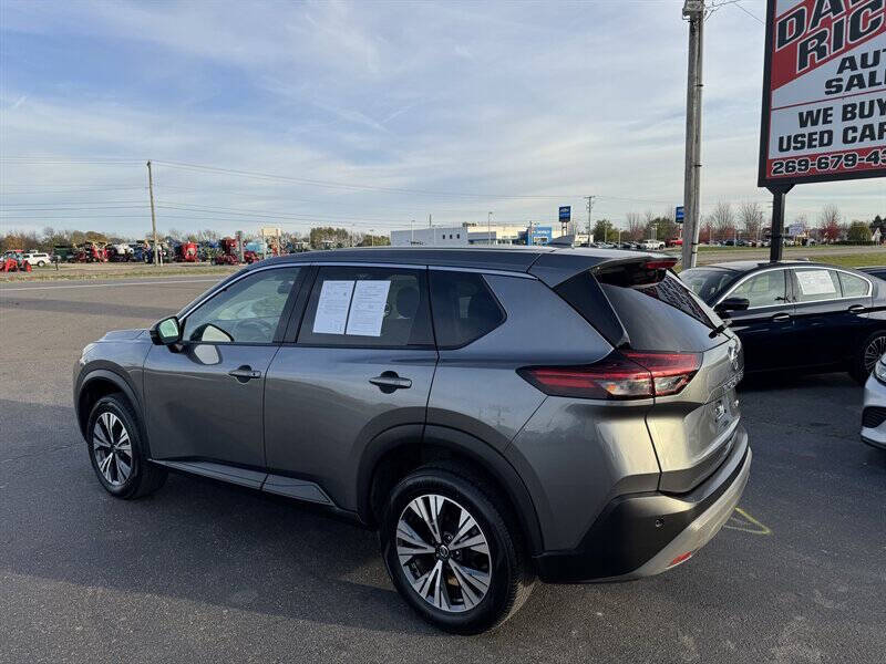 2021 Nissan Rogue SV