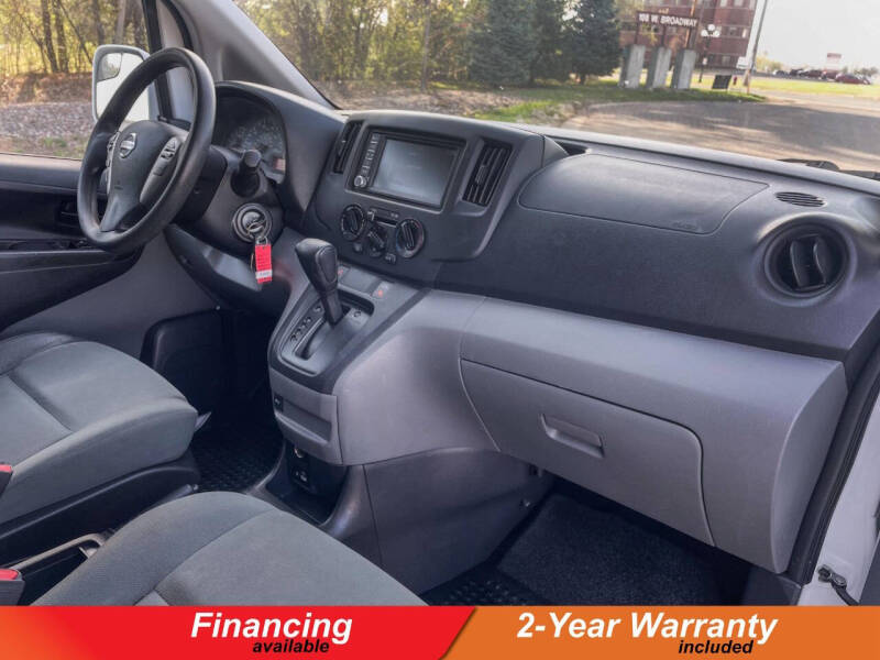 2020 Nissan NV200 SV