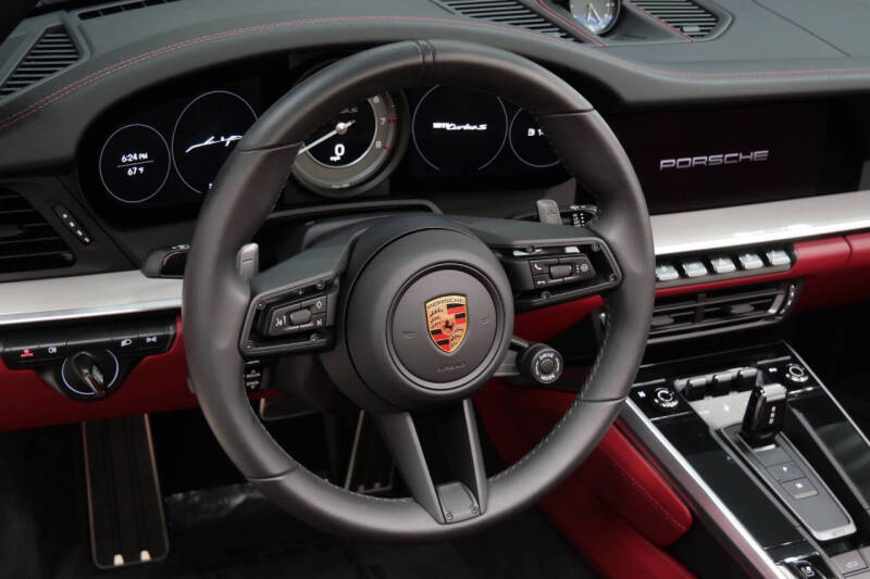 2024 Porsche 911 Turbo S