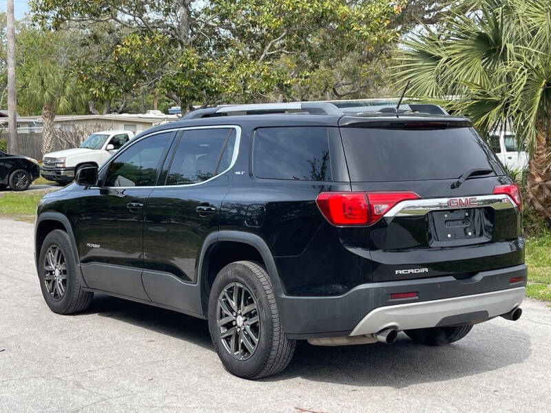 2017 GMC Acadia SLT-1