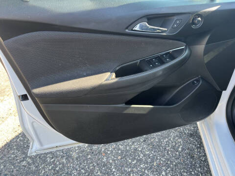 2017 Chevrolet Cruze LT Auto