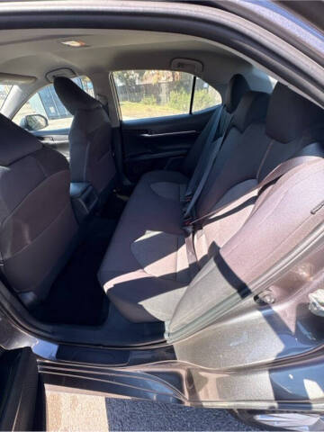 2020 Toyota Camry LE