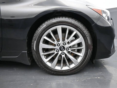 2022 Infiniti Q50 Luxe