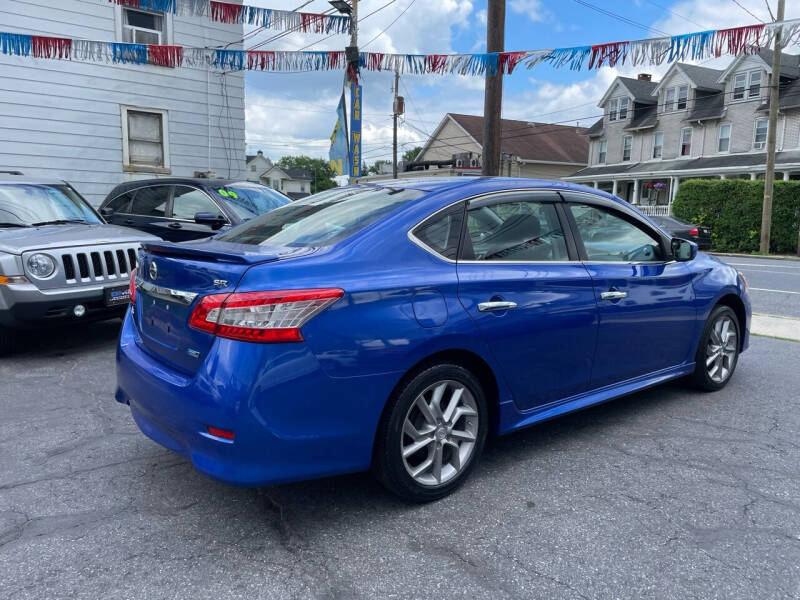 2014 Nissan Sentra SR photo 4