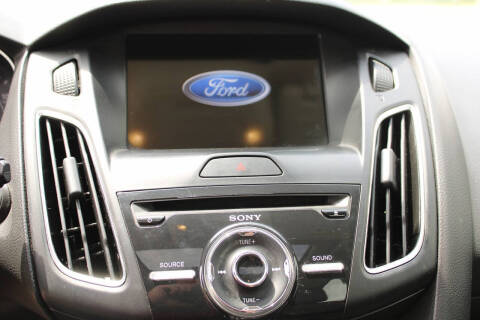 2018 Ford Focus Titanium