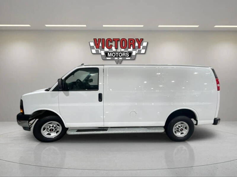 2024 GMC Savana 2500