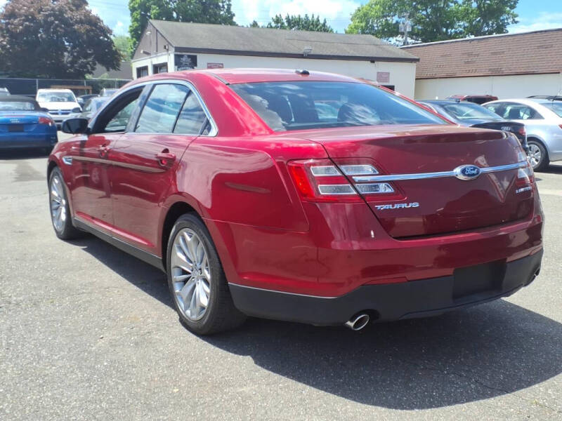 2013 Ford Taurus Limited