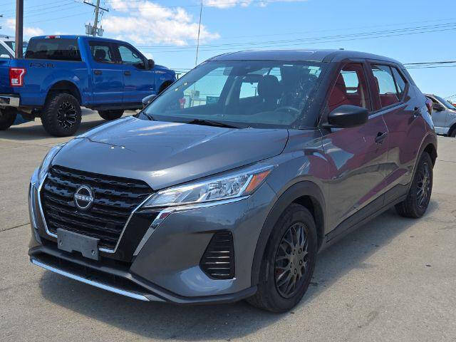 2023 Nissan Kicks S